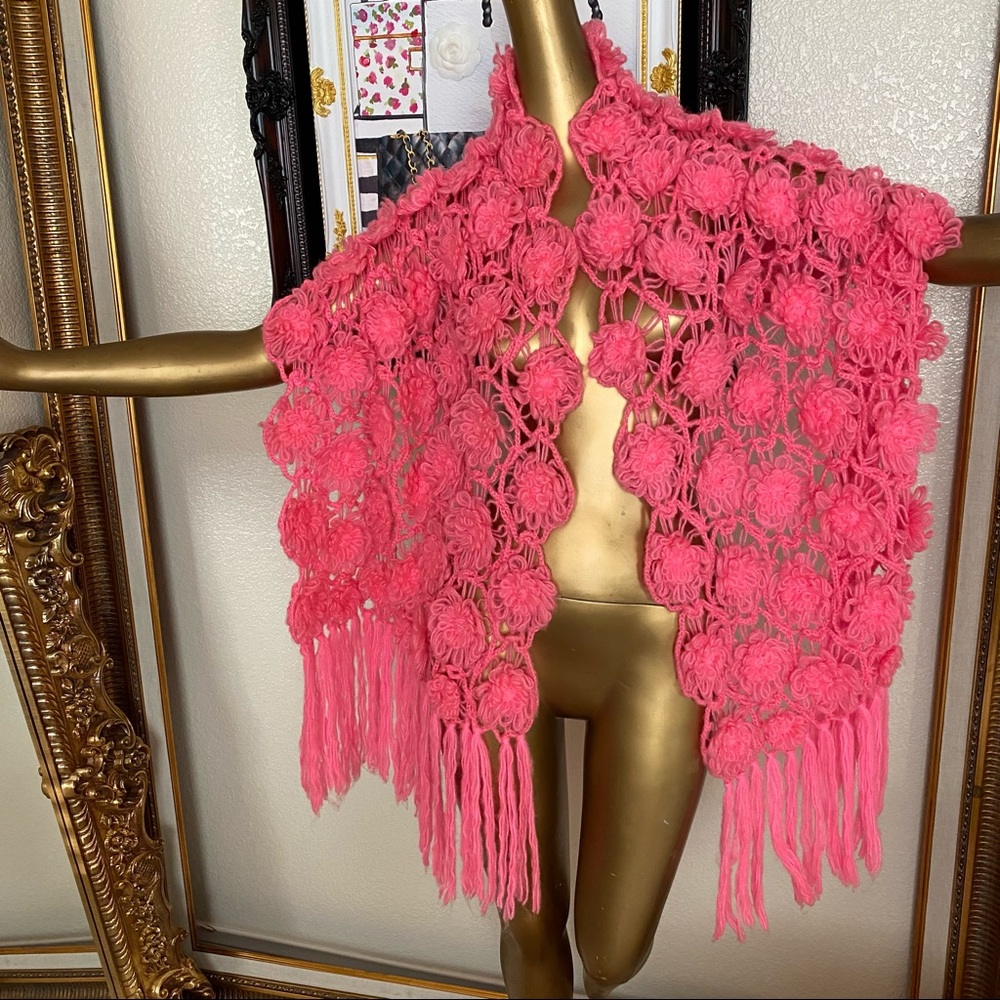 Vintage Rosette Floral Knit Shawl Scarf - Picture 3 of 10